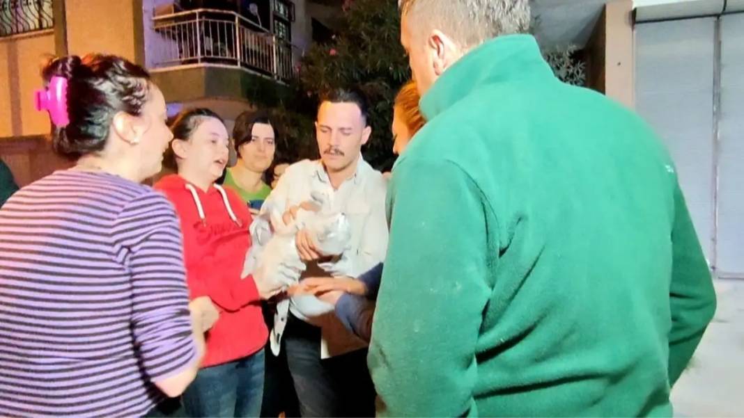 Yangın Dumanı Zehirledi, Kalp Masajı Bile Yetmedi! 4